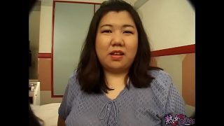 Mature Asian Lesbians eat big fat pussy